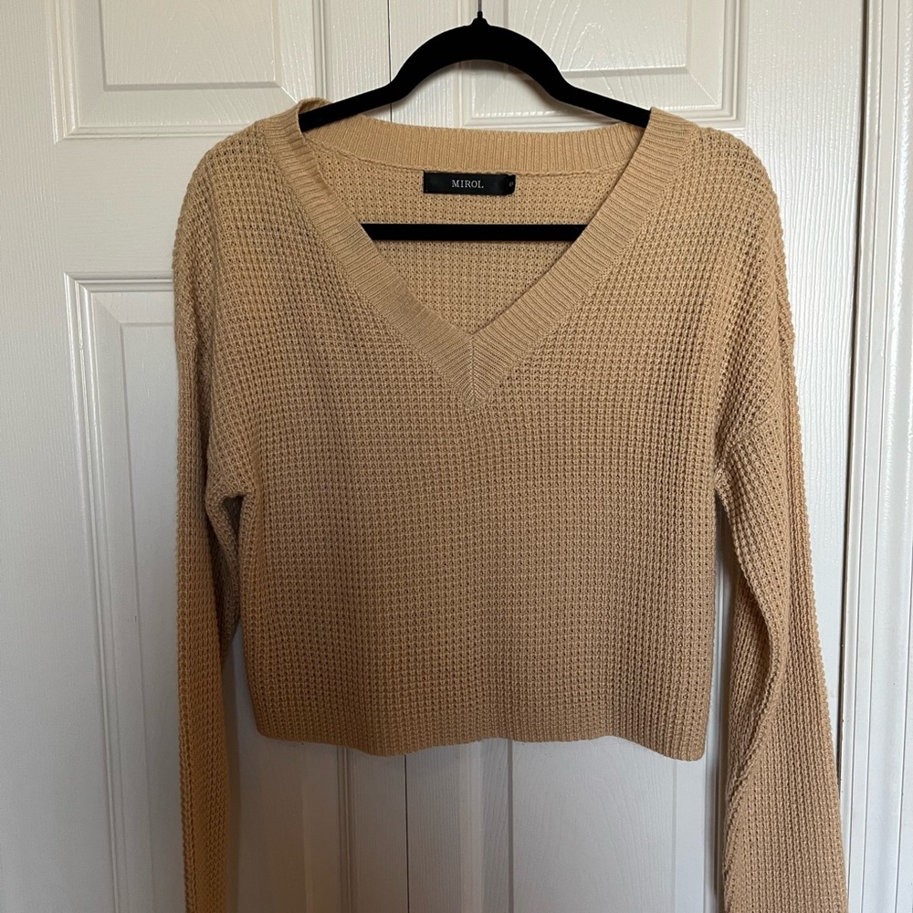 Small sweater mirol